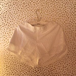 NWOT - white shorts - lilly pulitzer - target - xl